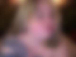 Live cam show with ZaraReign - Bdsm Young Adult on studioflirtlive.com