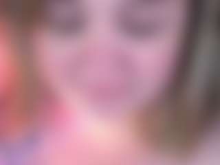 ZaraReign's Live Sex Cam Show