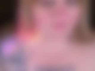 ZaraReign's Live Sex Cam Show