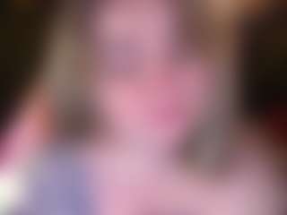 ZaraReign's Live Sex Cam Show