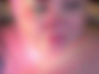 ZaraReign's Live Sex Cam Show