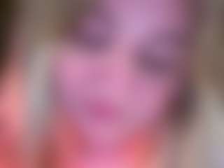 ZaraReign's Live Sex Cam Show