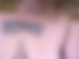 Live cam show with ZaraReign - Blonde Hair Shaved Pussy on sexylive.show