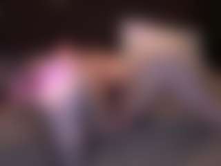 ZaraReign's Live Sex Cam Show