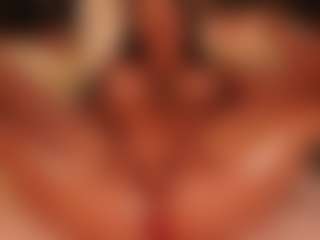 Live cam show with LunaMystyque - Athletic Teen (18+) on Camsoda