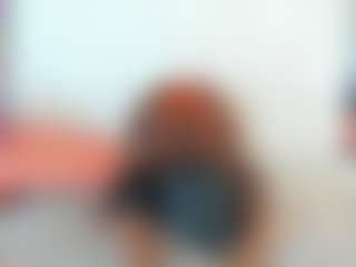 Live cam show with AlmaSaennz - Ebony on camgirlchat.live | colombia