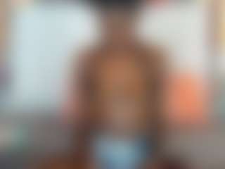 Live cam show with AlmaSaennz - Ebony on madthumbs | colombia