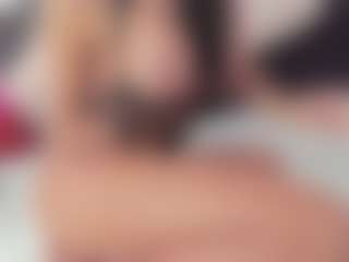 Live cam show with Erikabeee1 - Flashing on anonymated.com