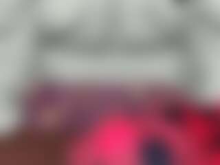 Live cam show with Evalain Shadow - Irish on Camsoda
