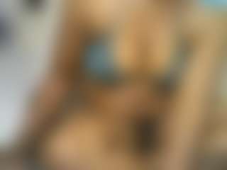 curvy-princess2's Live Sex Cam Show