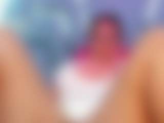 Live cam show with miilaklum - Ebony on livesuperchat.net | colombia