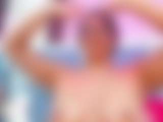 Live cam show with miilaklum - Secretary on AdultVida.com