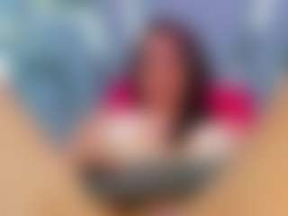 Live cam show with miilaklum - Black Petite on Camsoda