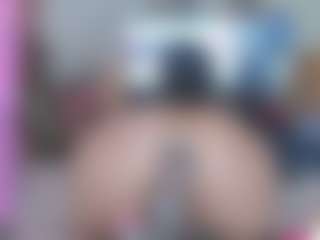 Live cam show with springlight - Petite on Camsoda