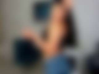 SnowingWinter's Live Sex Cam Show