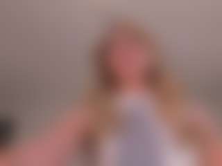 Mia Silva's Live Sex Cam Show