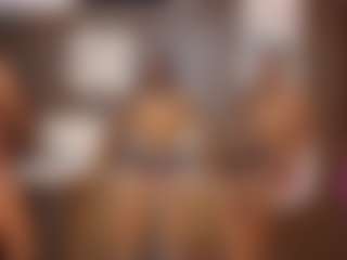 Live cam show with dayannawins - Ebony on Chatstar | colombia