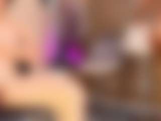 Live cam show with dayannawins - Eating Pussy on Camsoda