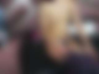 Live cam show with EndlessNightfx - Red Hair Teen (18+) on friskycurves.com