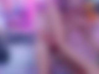 Live cam show with Yacksii-Grammss - Moaning on Stripli.com