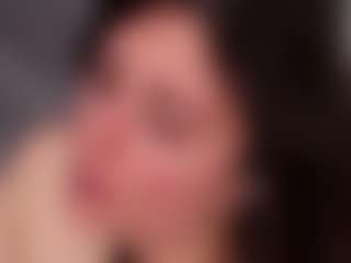 Delly's Live Sex Cam Show