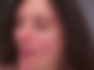 Delly's Live Sex Cam Show