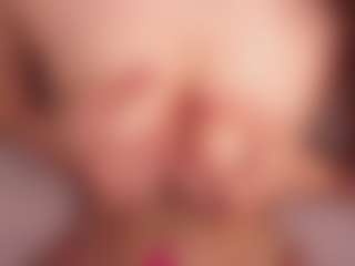 Live cam show with Delly - Solo on Soda Cam