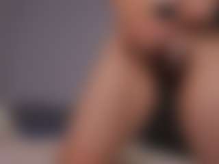 Live cam show with Delly - Toys on Taboo Cams XXX