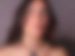 Delly's Live Sex Cam Show