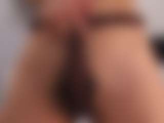 Delly's Live Sex Cam Show