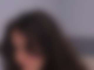 Live-Cam-Show mit Delly - Sexy auf Camsoda