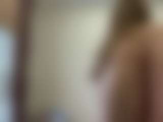 Live cam show with Sofia - Tongue on fuck-show.com