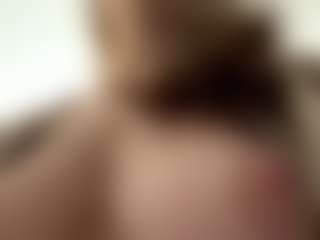 Live cam show with Sofia - Smooth on AdultVida.com
