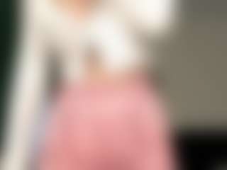Live cam show with Sofia - Moan on Cam Slut