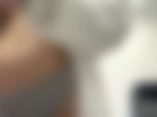 Live cam show with Sofia - Moan on milfzrlive.com