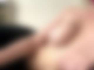 Live cam show with Sofia - Slap on livesexfox.com