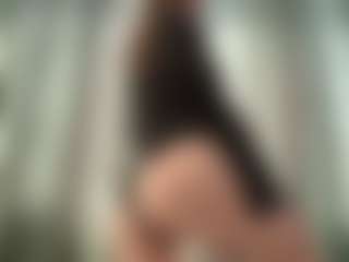 Live cam show with Sofia - Tongue on madthumbs