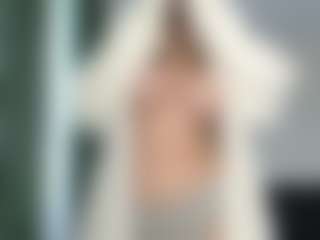 Live cam show with Sofia - Tongue on Camming Site