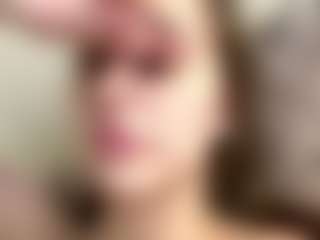 Live cam show with Sofia - Mouth on Camsoda