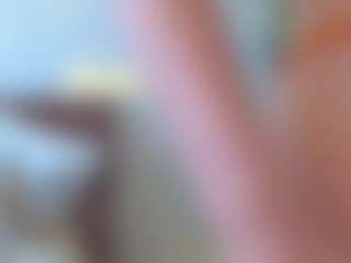 Live cam show with ElvinaBrowning - Tongue on Dolls Live