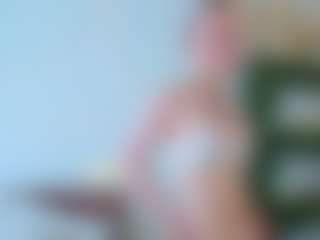 Live cam show with ElvinaBrowning - Tongue on xxxlivecams.org