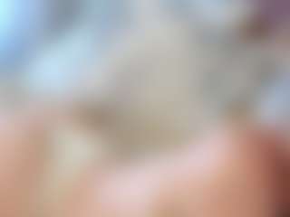 Live cam show with ElvinaBrowning - Body Massage on Camiplay Live