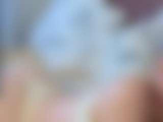Live cam show with ElvinaBrowning - Gray Eyes on Milf Play
