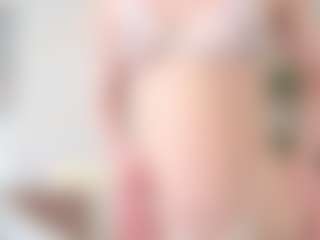 Live cam show with ElvinaBrowning - Tongue on dropp.cam