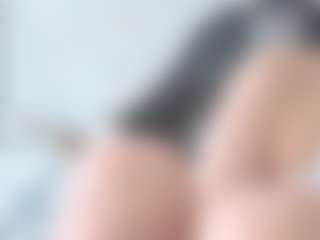 Live cam show with ElvinaBrowning - Role Play on CamClone
