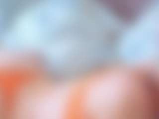 Live cam show with ElvinaBrowning - Body Massage on Camsoda