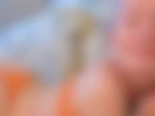 Live cam show with ElvinaBrowning - Tongue on CamSodaAdn