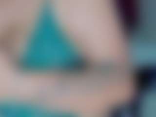 Live cam show with Evelyn-Harpeer - Roleplay on Dare Cams