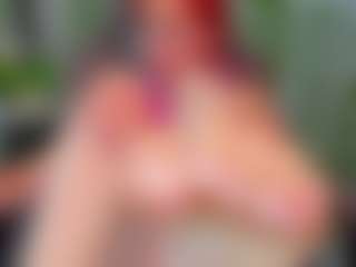 Live cam show with Linda-Hill - Shaved on sexylive.show