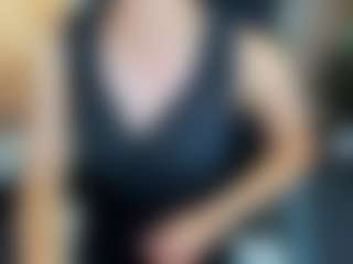 Live cam show with Linda-Hill - Doggy on Camsoda